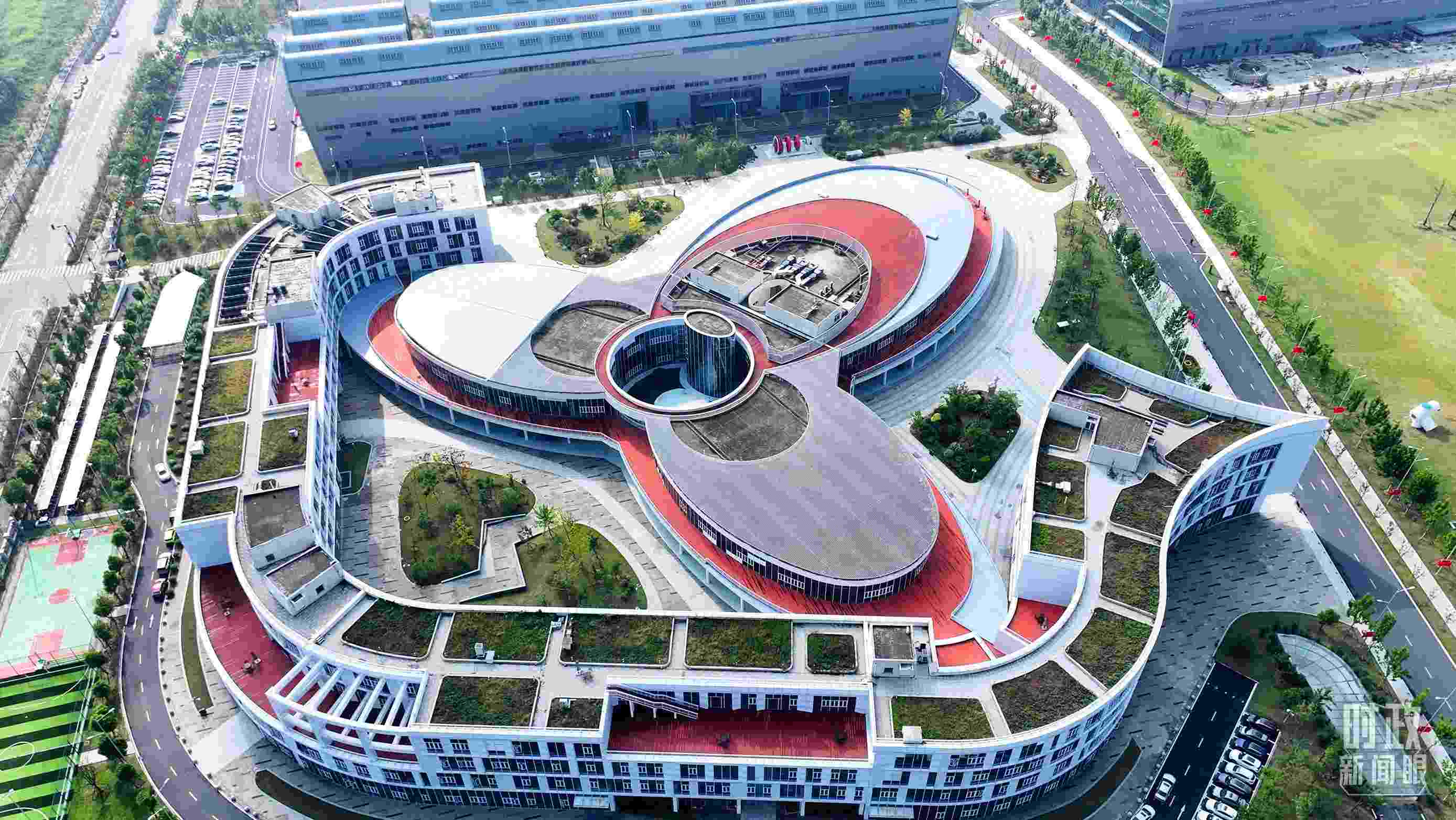 △位于合肥未來大科學(xué)城的聚變堆主機(jī)關(guān)鍵系統(tǒng)綜合研究設(shè)施園區(qū)。（總臺記者陳志猛拍攝）