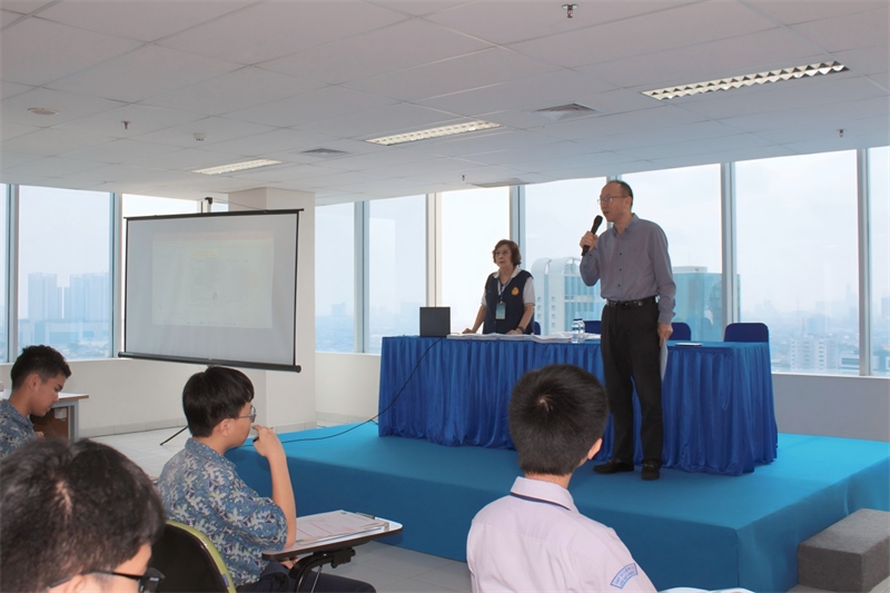 王思平參贊考前致辭。印尼雅加達(dá)華文教育協(xié)調(diào)機(jī)構(gòu)供圖