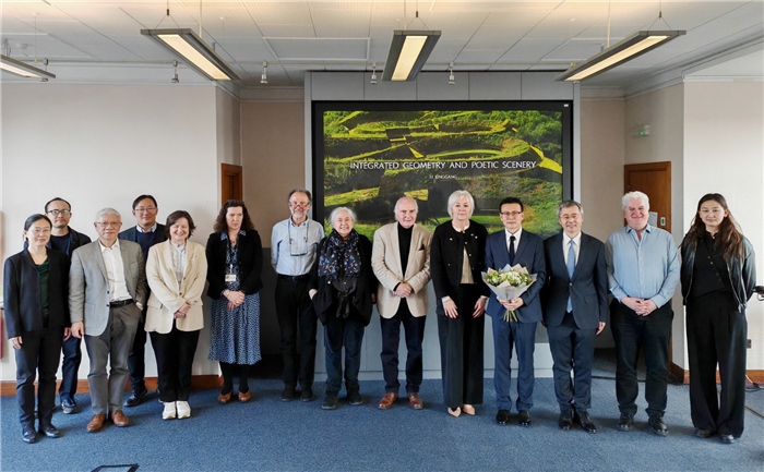 參加開幕式和學術交流活動的嘉賓合影。活動主辦方供圖