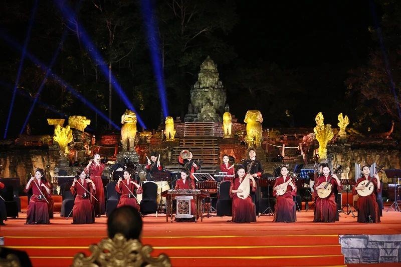 2024年1月13日，在柬埔寨暹粒舉行的“中柬人文交流年”啟動(dòng)儀式。