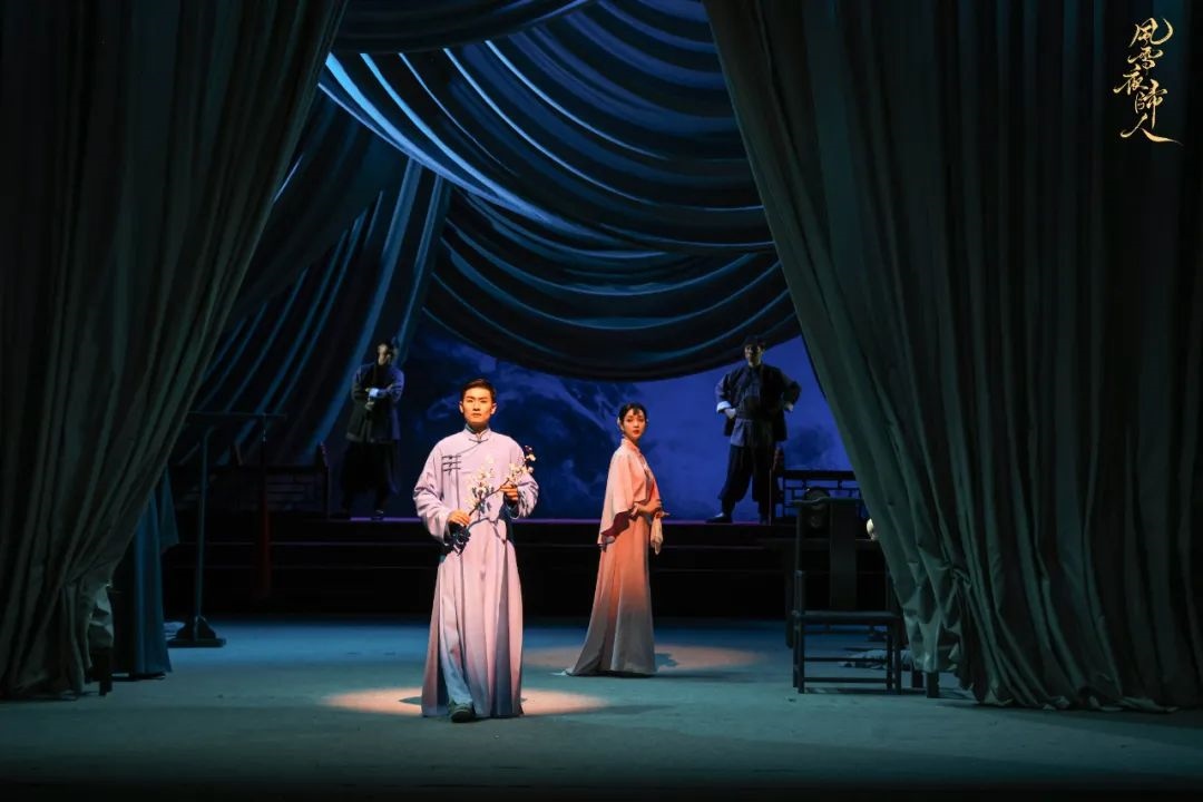 演出現(xiàn)場(chǎng)。北京人藝供圖