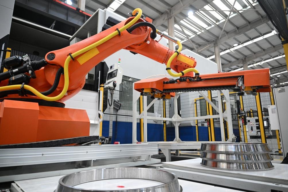 這是洛陽軸承集團股份有限公司的智能生產(chǎn)線。新華社記者 李嘉南 攝