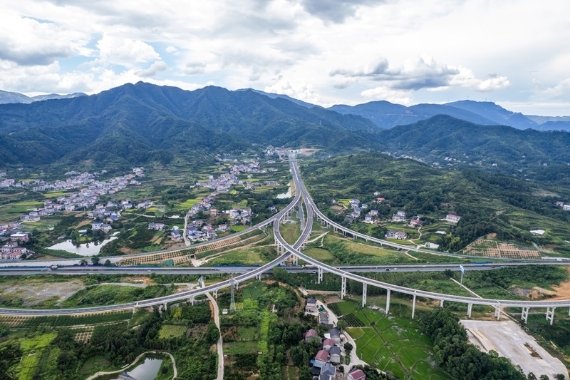 確?；緦崿F(xiàn)社會主義現(xiàn)代化取得決定性進展——寫在黨的二十屆四中全會召開之際